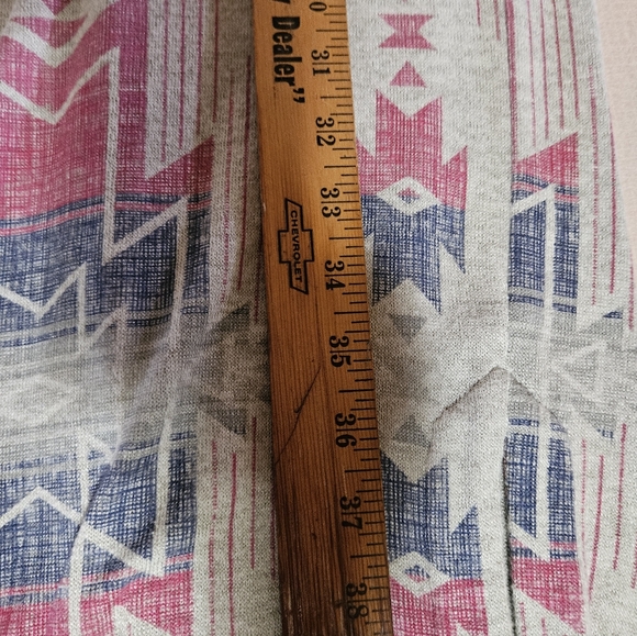 Geometric / Aztec Pattern Long  Duster - Picture 12 of 13